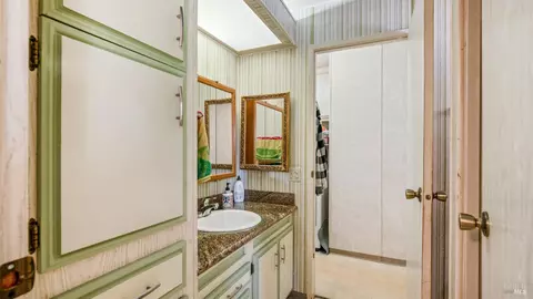 89 Karen Ct, Vallejo, CA 94590 photo 24