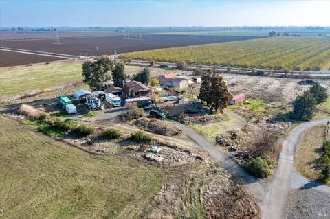 View/Area - 8690 Diablo View Ln, Winters, CA 95694 photo 5 of 15