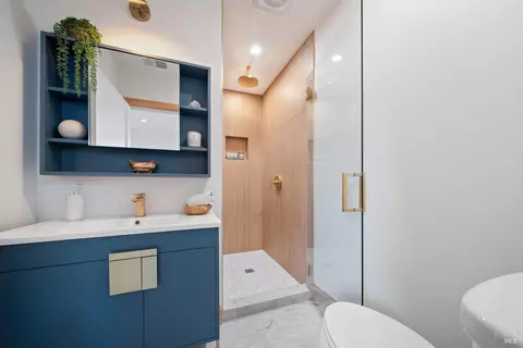 Bath - 247 Murphy Ave, Sebastopol, CA 95472 photo 6 of 6
