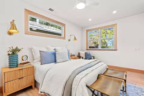 Bedroom - 247 Murphy Ave, Sebastopol, CA 95472 photo 7 of 9