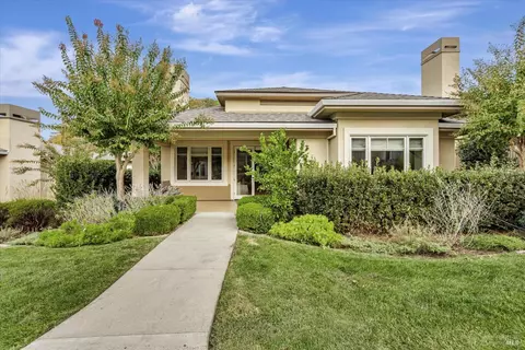 699 Deer Valley Rd, San Rafael, CA 94903