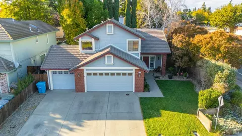 210 Holly Ct, Dixon, CA 95620 photo 24