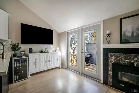 188 Courtyards E, Windsor, CA 95492 photo 5