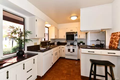 Kitchen - 178 La Mancha Dr, Sonoma, CA 95476 photo 1 of 2