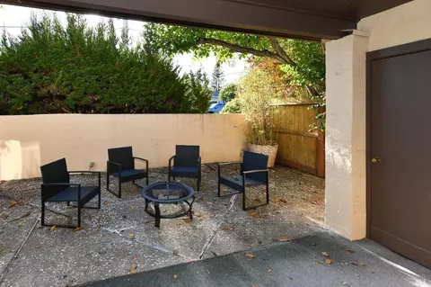 Exterior - 178 La Mancha Dr, Sonoma, CA 95476 photo 6 of 13