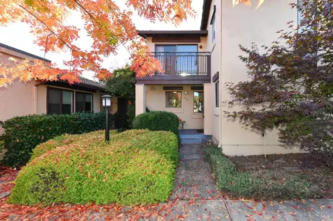 Exterior - 178 La Mancha Dr, Sonoma, CA 95476 photo 8 of 13