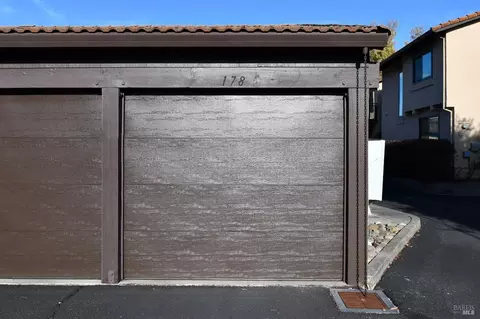 Exterior - 178 La Mancha Dr, Sonoma, CA 95476 photo 9 of 13