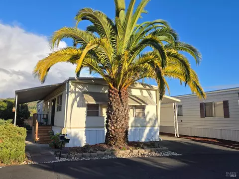 3050 El Toro Way, Santa Rosa, CA 95407