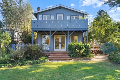 33 Helens Ln, Mill Valley, CA 94941