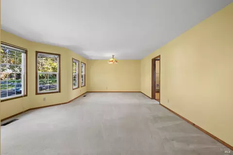 9340 Lakewood Dr, Windsor, CA 95492 photo 15