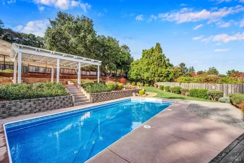 1131 Estates Dr, Napa, CA 94558 photo 21