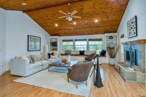 1131 Estates Dr, Napa, CA 94558 photo 8