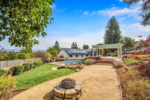 1131 Estates Dr, Napa, CA 94558 photo 23