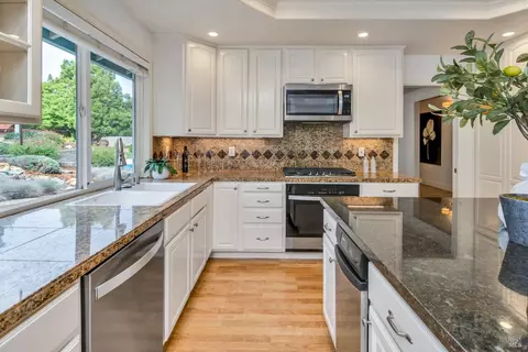 1131 Estates Dr, Napa, CA 94558 photo 15