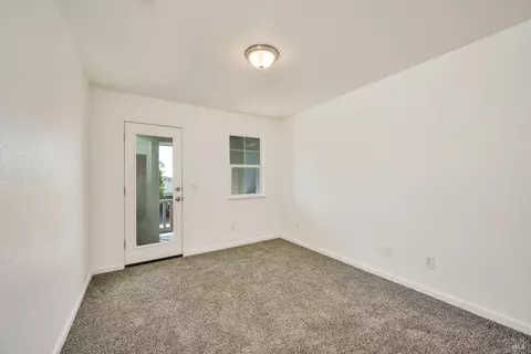 216 Decanter Cir, Windsor, CA 95492 photo 23