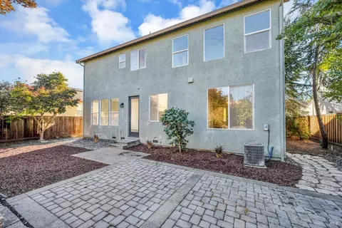216 Decanter Cir, Windsor, CA 95492 photo 32