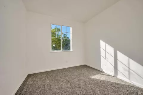 216 Decanter Cir, Windsor, CA 95492 photo 15