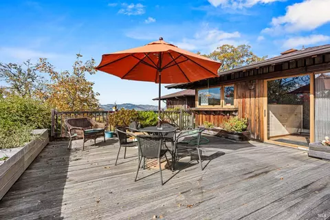 3003 Deerwood Dr, Ukiah, CA 95482 photo 23