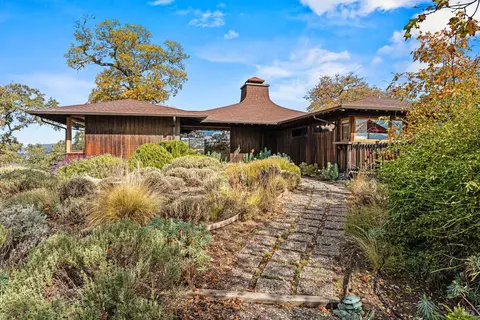 3003 Deerwood Dr, Ukiah, CA 95482 photo 3