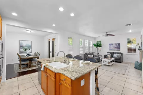 340 Sundance Ave, Vallejo, CA 94592 photo 22