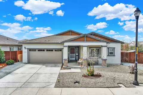 670 S Lincoln St, Dixon, CA 95620