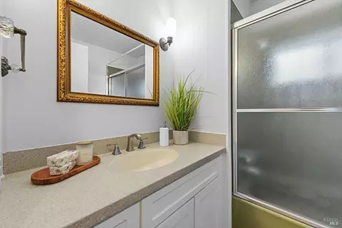 2064 Dalis Dr, Concord, CA 94520 photo 35