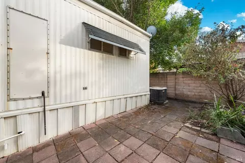 2064 Dalis Dr, Concord, CA 94520 photo 54