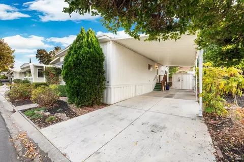2064 Dalis Dr, Concord, CA 94520 photo 40