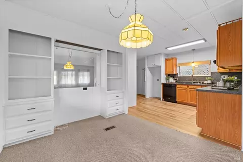 2064 Dalis Dr, Concord, CA 94520 photo 10