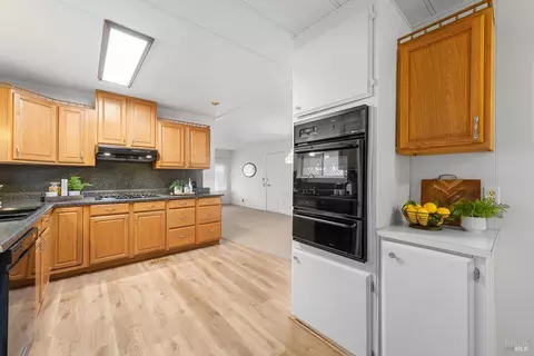 2064 Dalis Dr, Concord, CA 94520 photo 17
