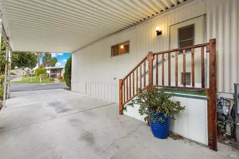 2064 Dalis Dr, Concord, CA 94520 photo 38