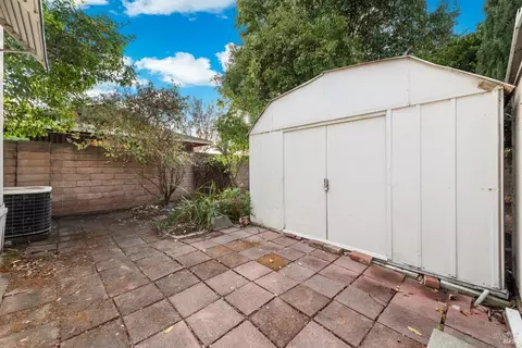 2064 Dalis Dr, Concord, CA 94520 photo 52
