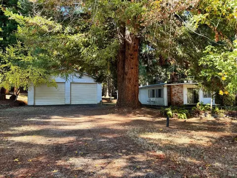 2381 Hilltop Dr, Willits, CA 95490