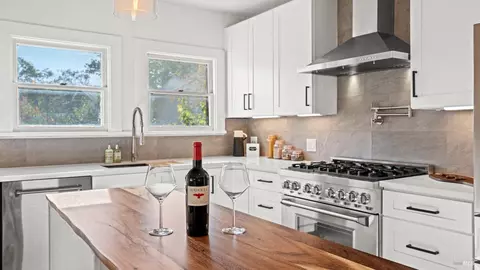 408 5th St, Petaluma, CA 94952 photo 10