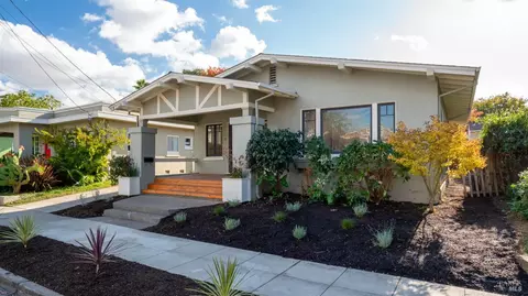 408 5th St, Petaluma, CA 94952 photo 2