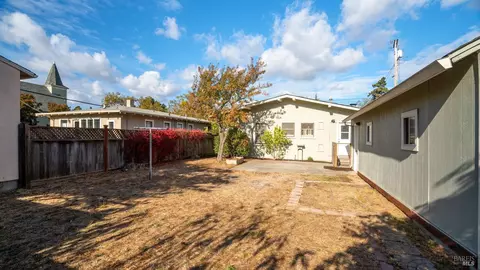 408 5th St, Petaluma, CA 94952 photo 23
