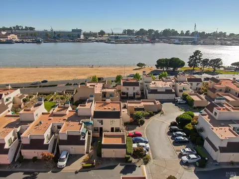 130 Nantucket Ln, Vallejo, CA 94590 photo 38