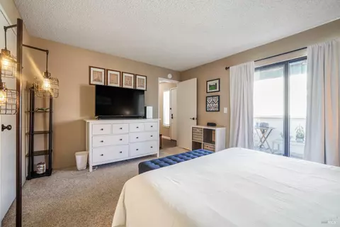 130 Nantucket Ln, Vallejo, CA 94590 photo 23