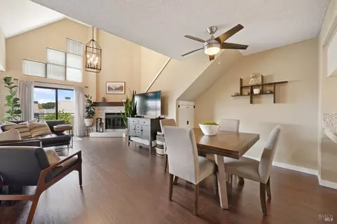 130 Nantucket Ln, Vallejo, CA 94590 photo 11