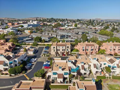 130 Nantucket Ln, Vallejo, CA 94590 photo 40