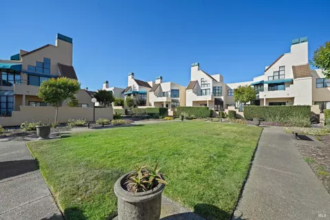 130 Nantucket Ln, Vallejo, CA 94590 photo 43