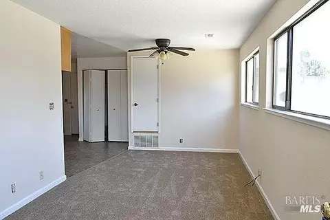 244 Woodrow Ave, Vallejo, CA 94591 photo 2