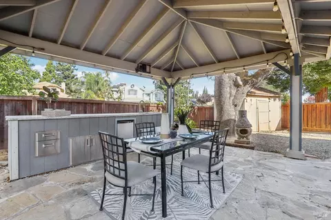 106 Fallen Leaf Dr, Vacaville, CA 95687 photo 36