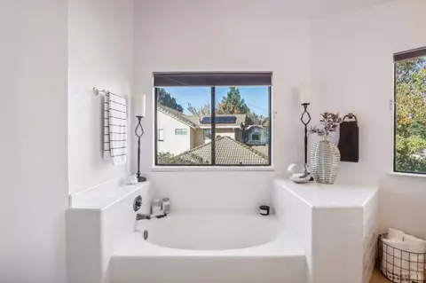 106 Fallen Leaf Dr, Vacaville, CA 95687 photo 29