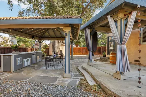 106 Fallen Leaf Dr, Vacaville, CA 95687 photo 37