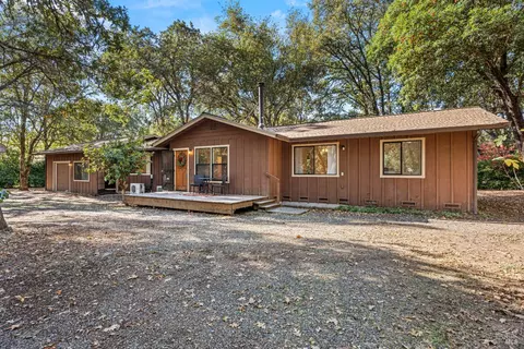 2209 Road H, Redwood Valley, CA 95470