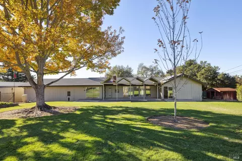 1104 4th Ave, Napa, CA 94559 photo 37