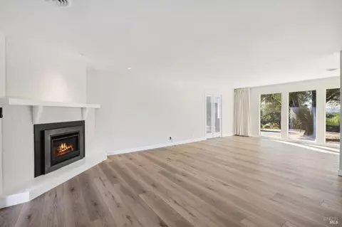 1104 4th Ave, Napa, CA 94559 photo 16