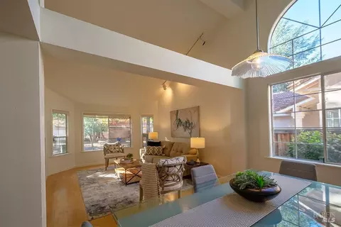 225 La Quinta Dr, Windsor, CA 95492 photo 32
