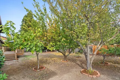 604 Jonas Ln, Petaluma, CA 94952 photo 39